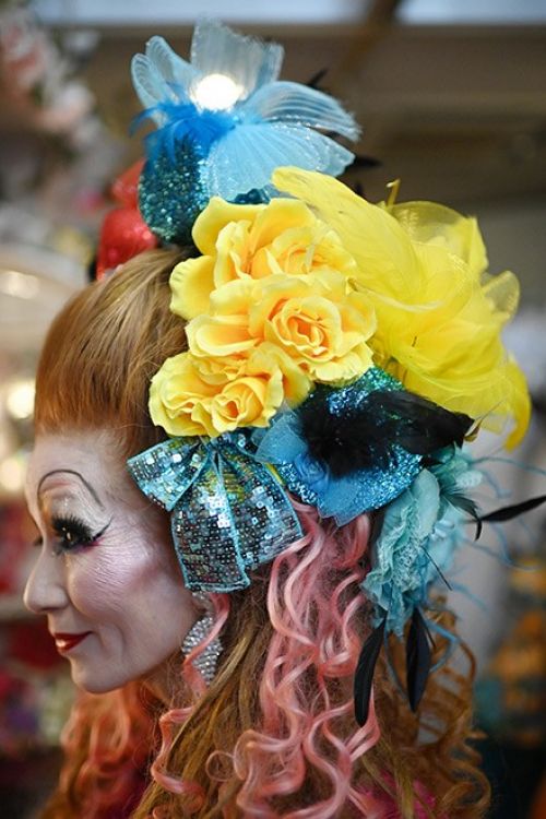 phụ kiện tóc do bà matsumoto thiết kế